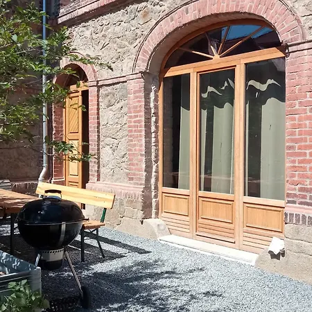 Designer-studio Unter Historischem Gewoelbe